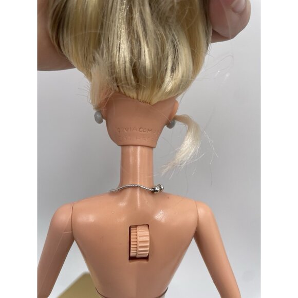 VTG Kenner Sabrina the Teenage Witch Barbie Doll Hasbro Waving Hand - Picture 7 of 9